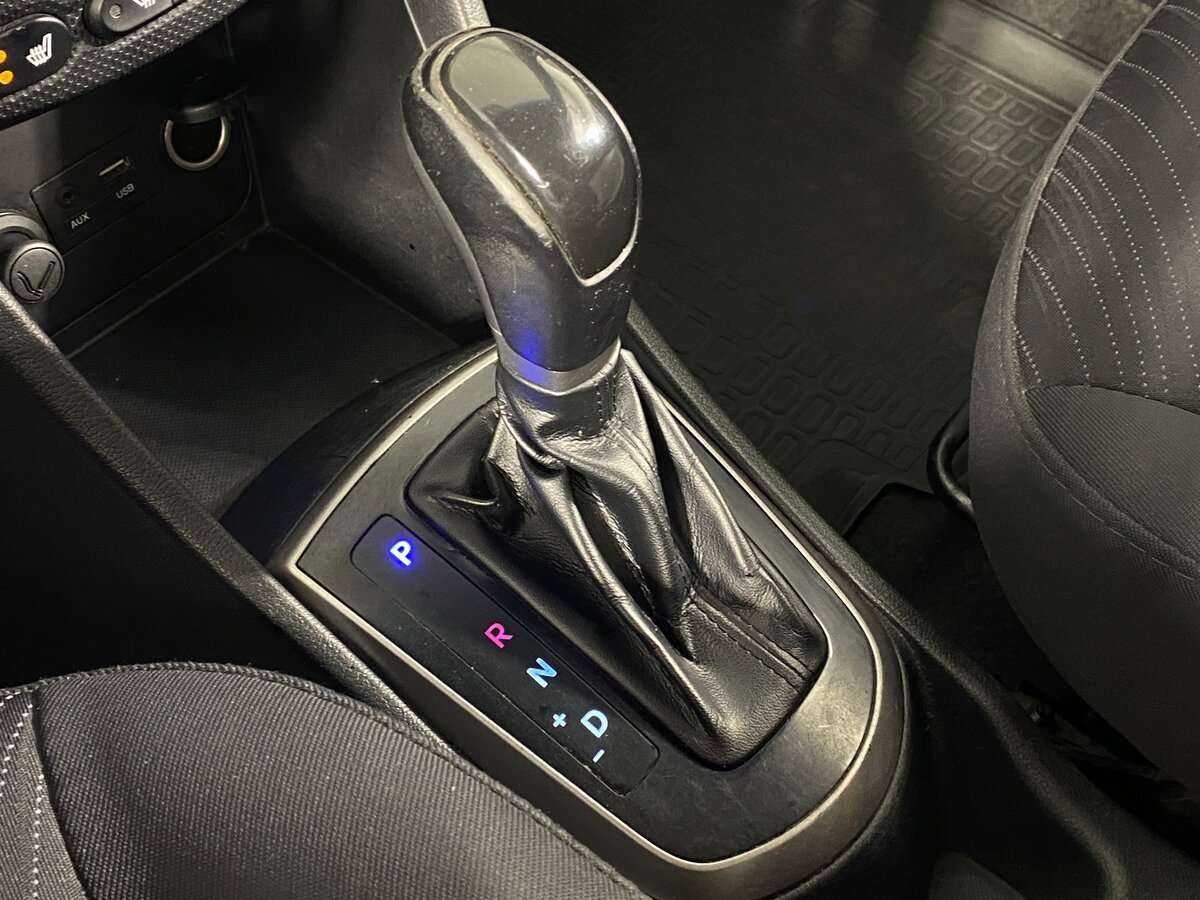 Купить Hyundai Solaris с пробегом. Фото: #13