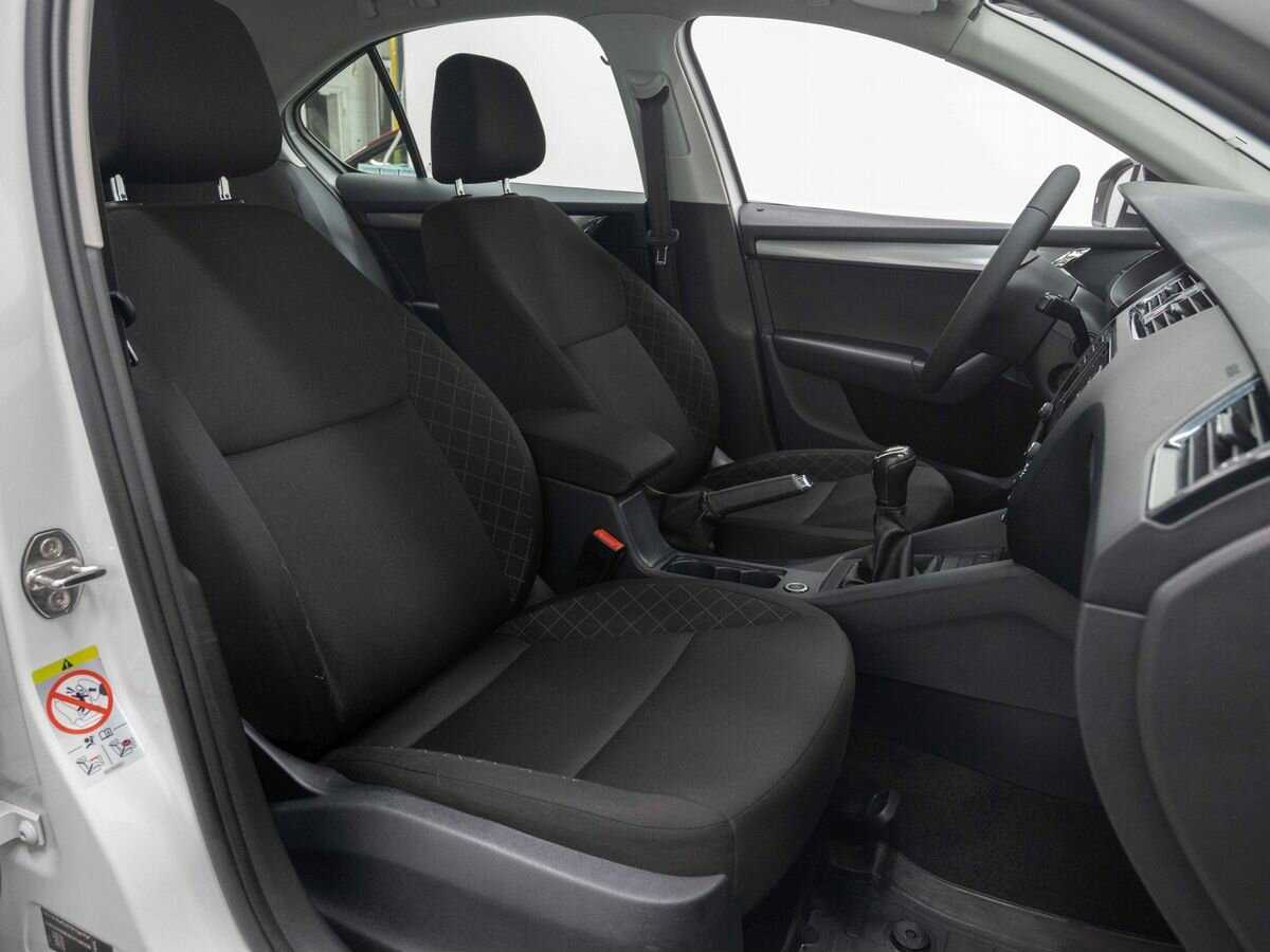 Купить Skoda Octavia с пробегом. Фото: #13