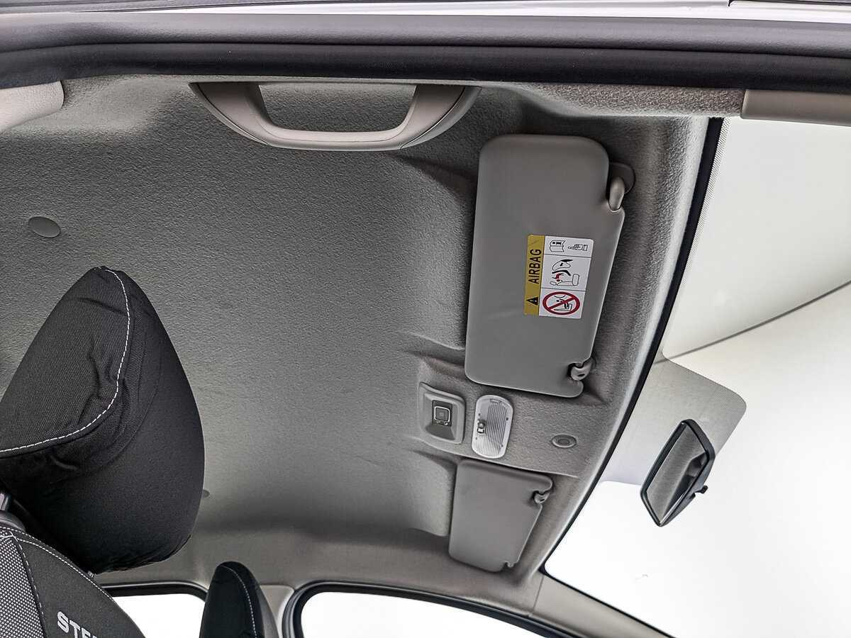 Купить Renault Sandero с пробегом. Фото: #20