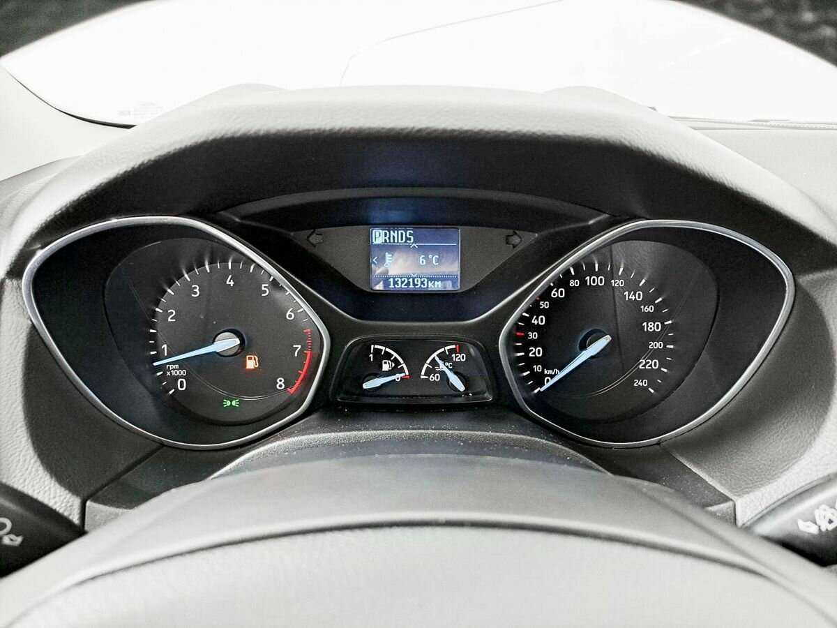 Купить Ford Focus с пробегом. Фото: #9