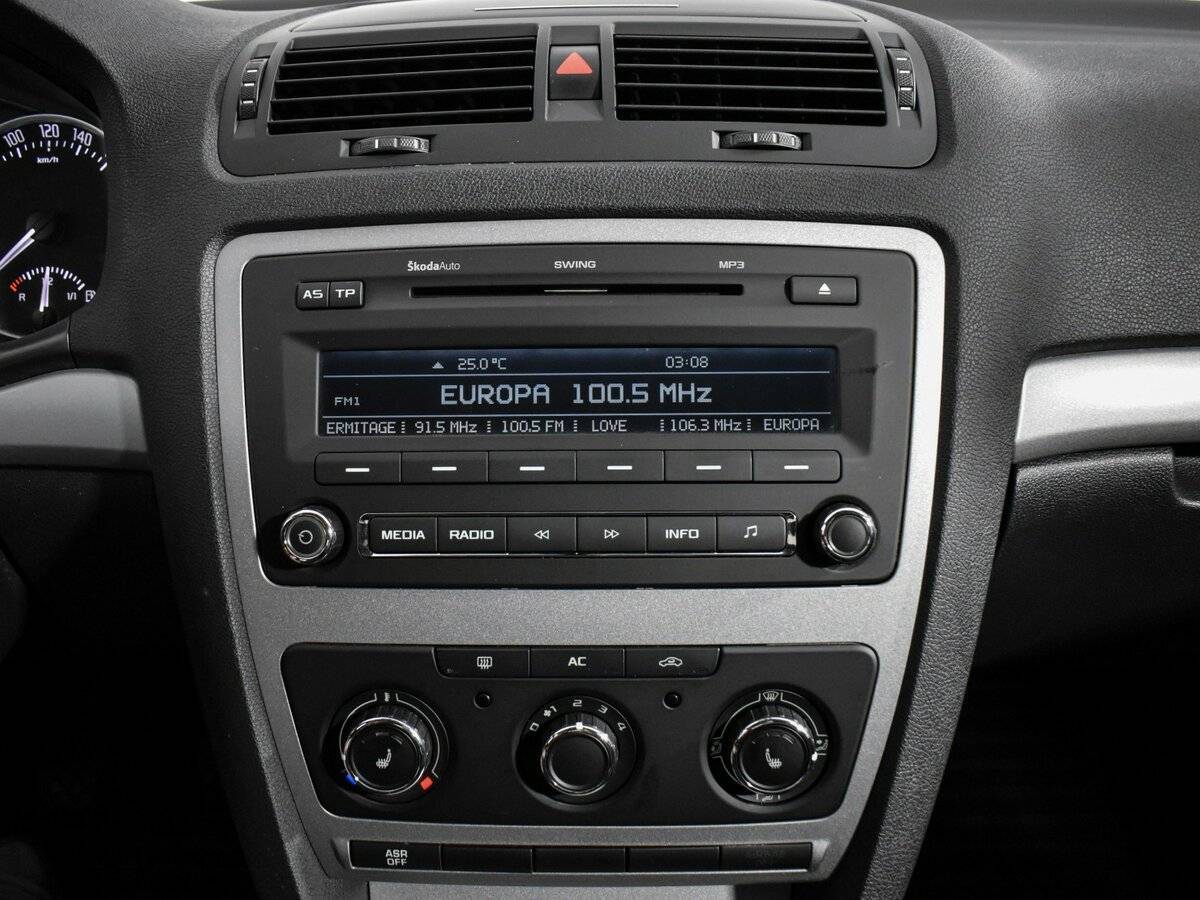 Купить Skoda Octavia с пробегом. Фото: #15