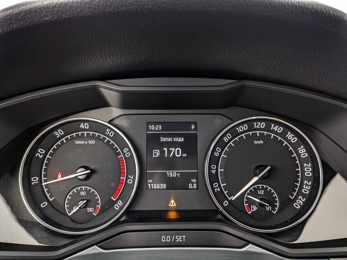 Купить Skoda Superb с пробегом. Фото: #15