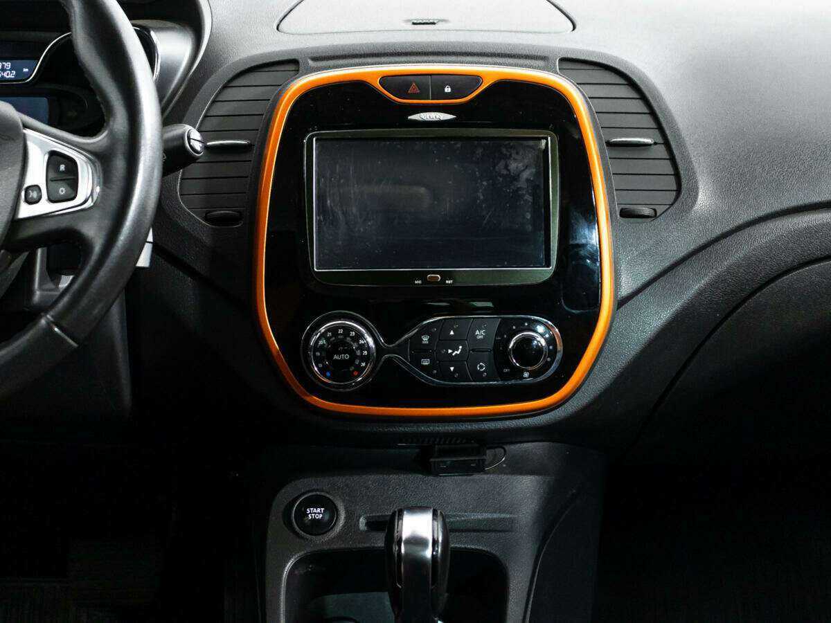 Купить Renault Kaptur с пробегом. Фото: #13