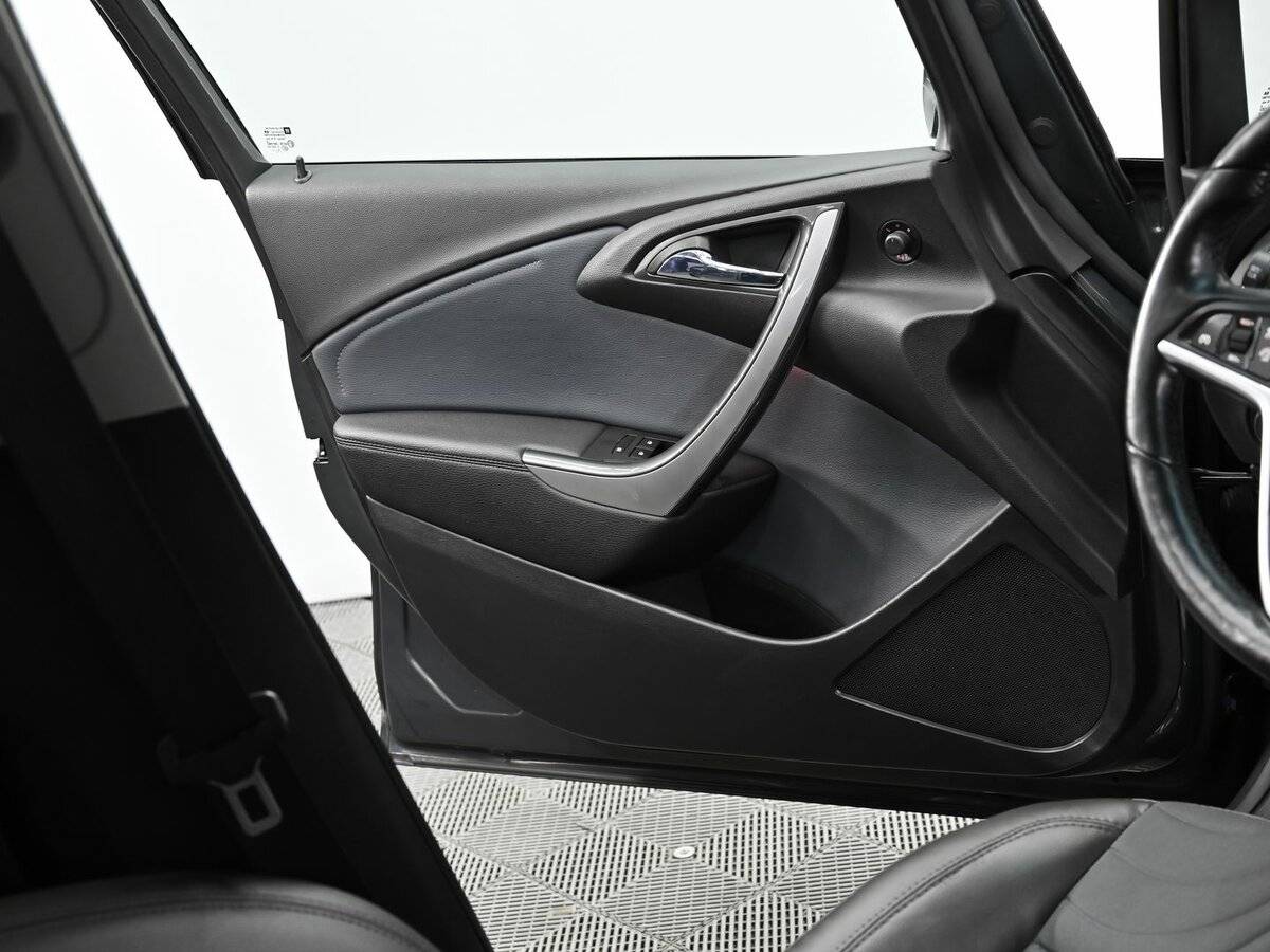 Купить Opel Astra с пробегом. Фото: #5