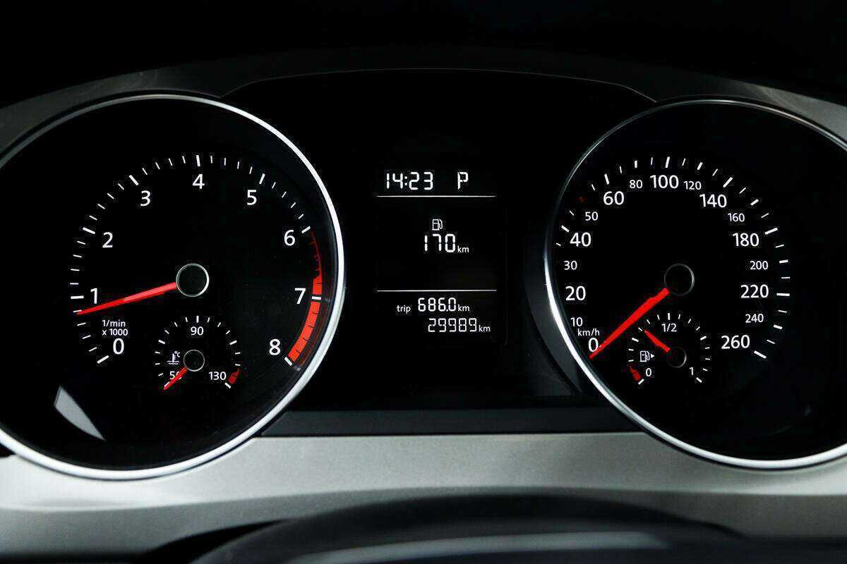 Купить Volkswagen Jetta с пробегом. Фото: #9