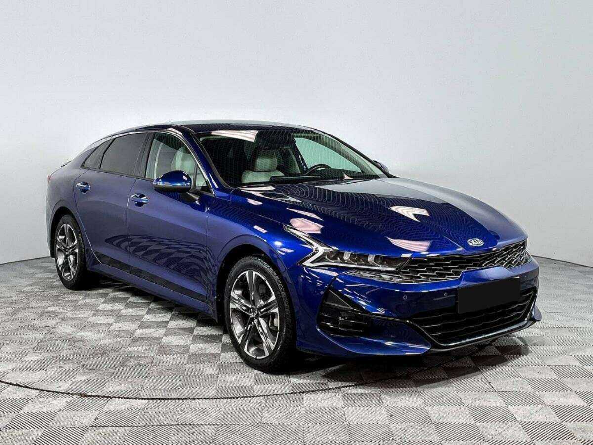 Купить Kia K5 с пробегом. Фото: #1