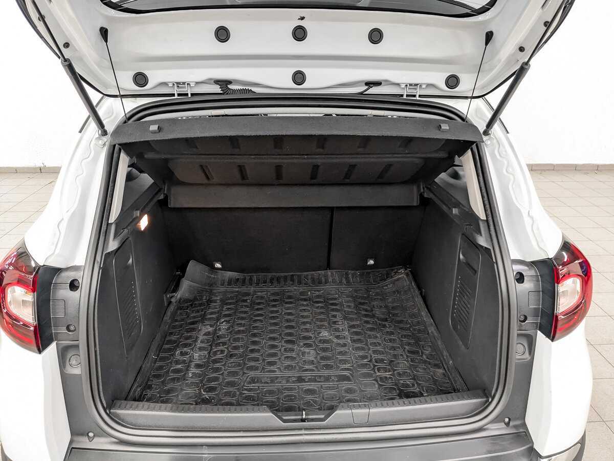 Купить Renault Kaptur с пробегом. Фото: #9