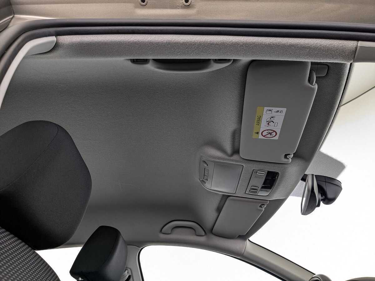 Купить Volkswagen Polo с пробегом. Фото: #22