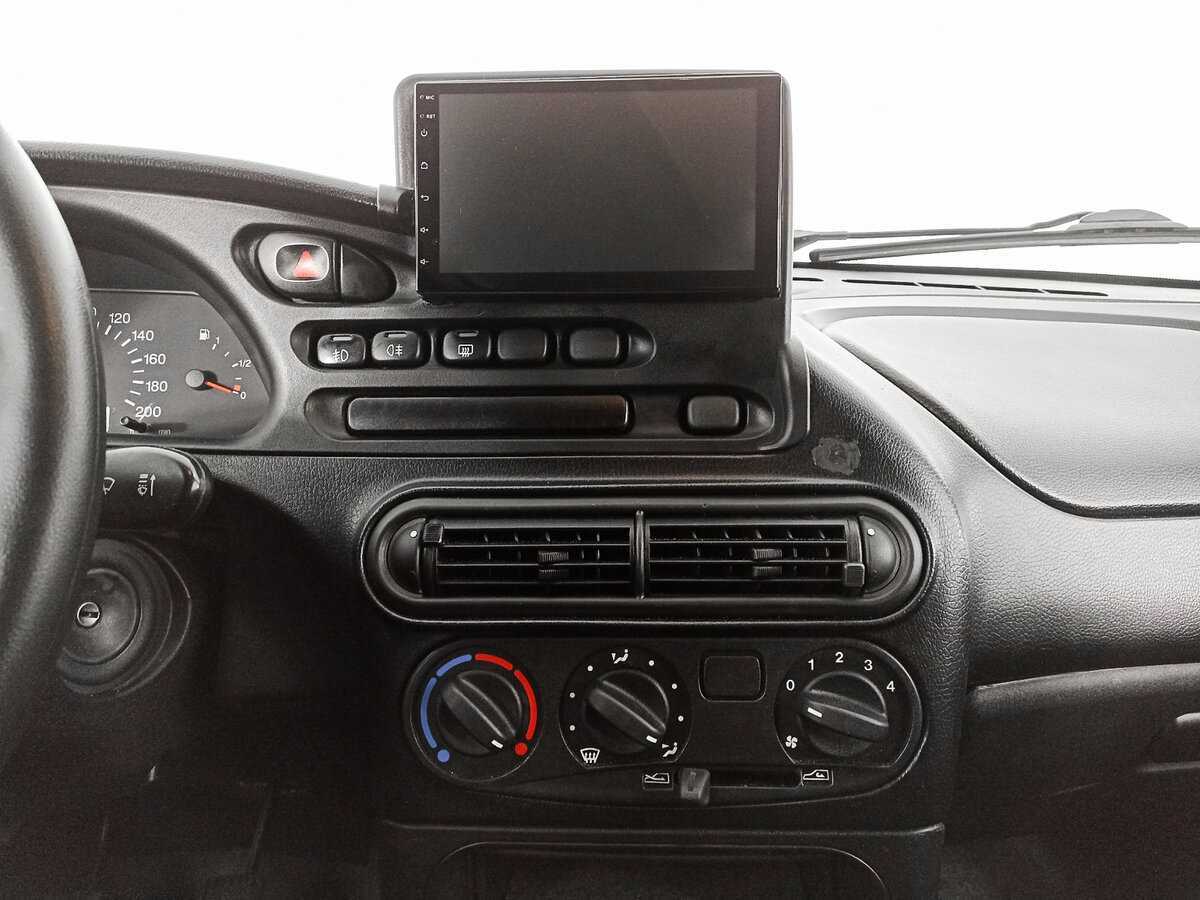 Купить Chevrolet Niva с пробегом. Фото: #10