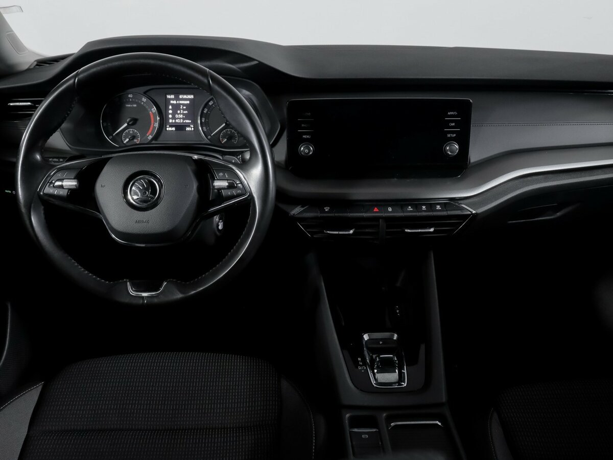 Купить Skoda Octavia с пробегом. Фото: #9