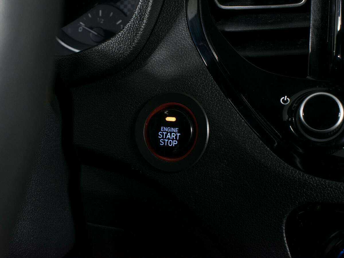 Купить Hyundai Solaris с пробегом. Фото: #15