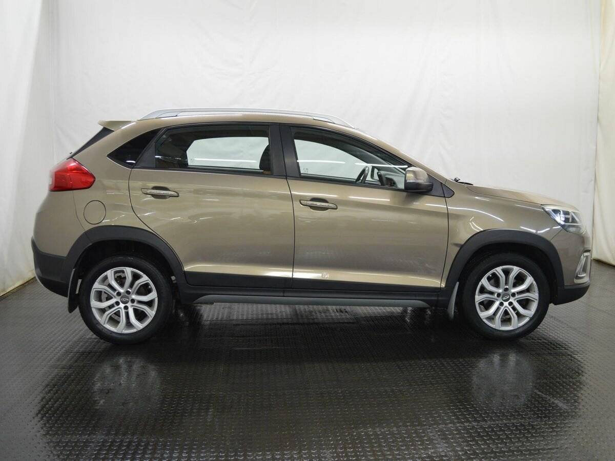 Купить Chery Tiggo 2 с пробегом. Фото: #3