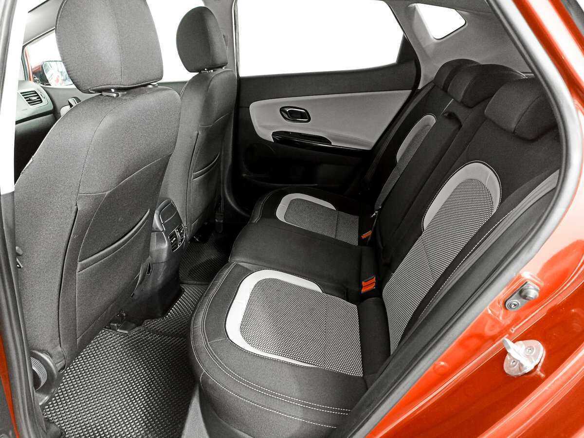 Купить Kia Ceed с пробегом. Фото: #9
