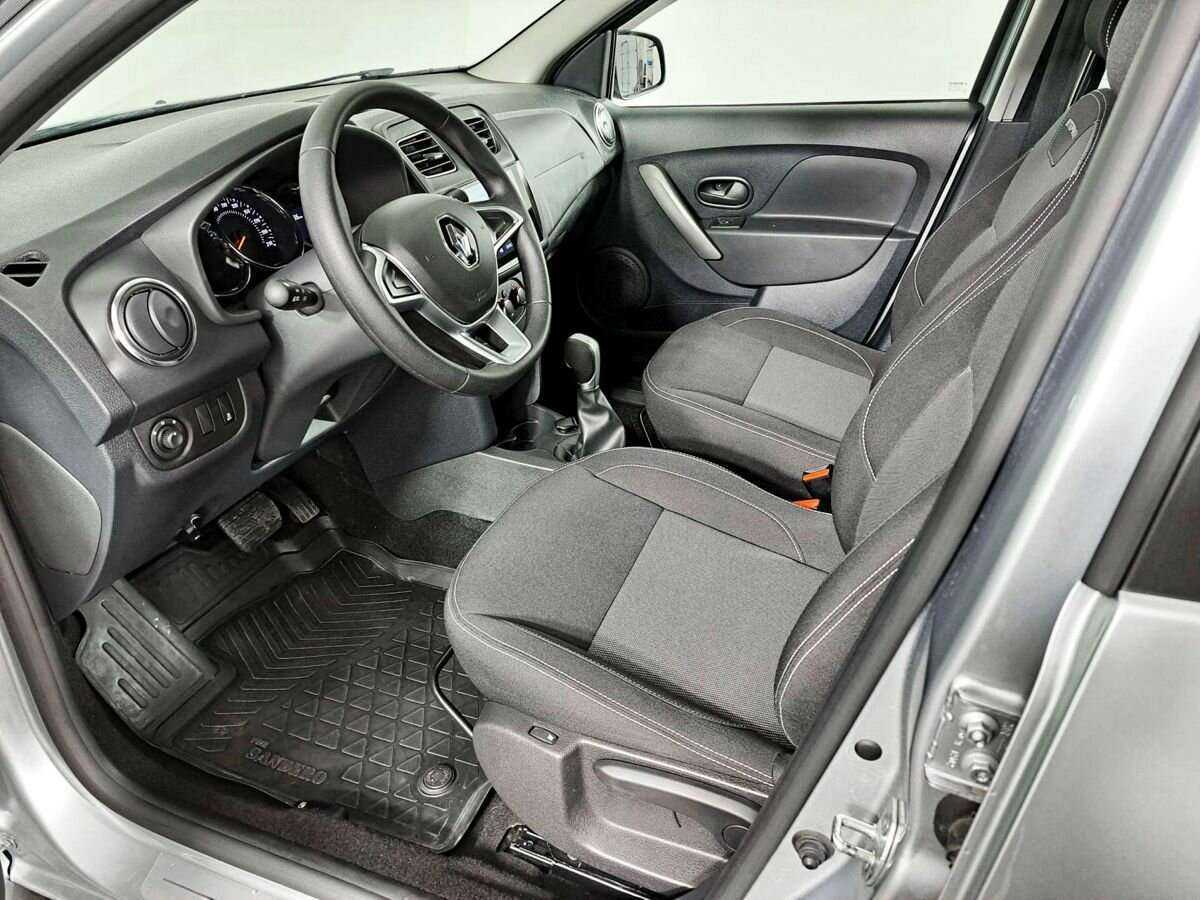 Купить Renault Sandero с пробегом. Фото: #13