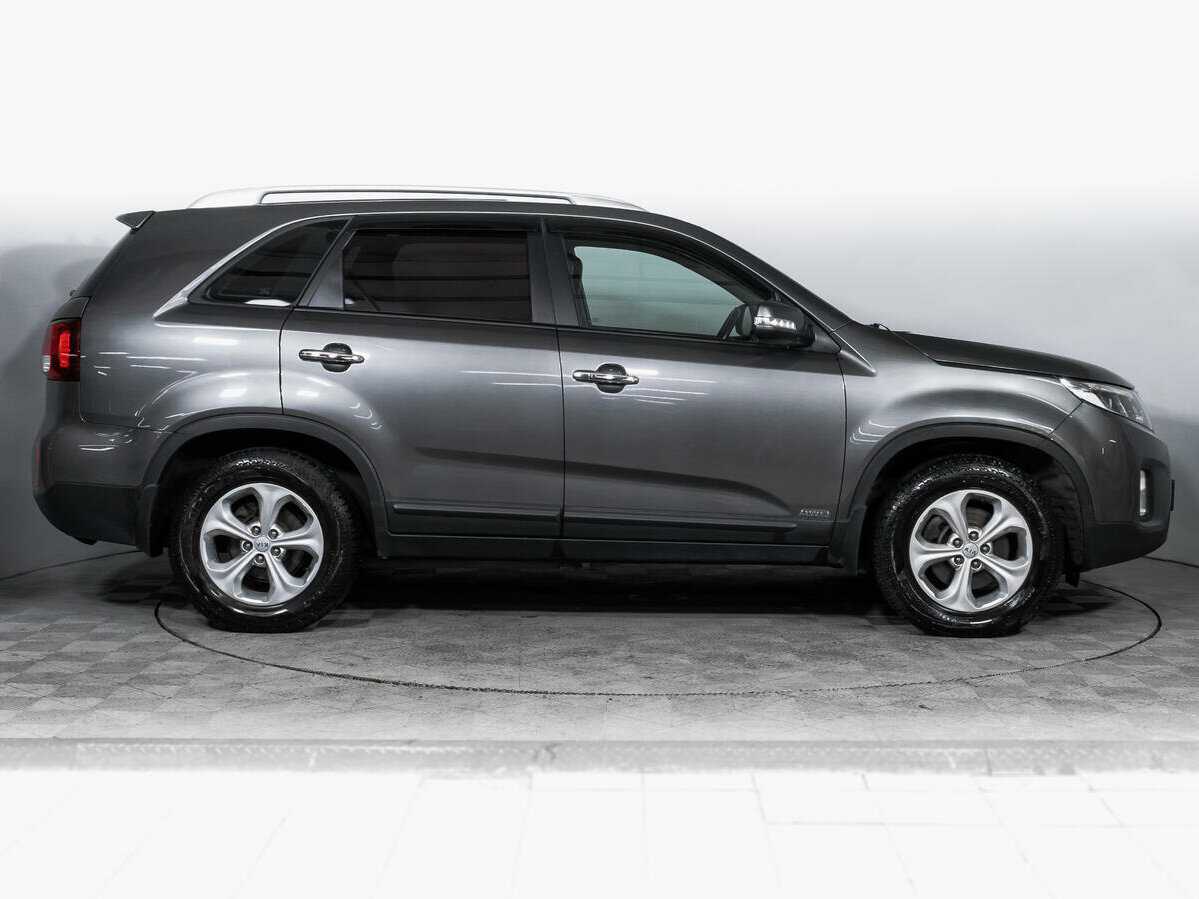 Купить Kia Sorento с пробегом. Фото: #3