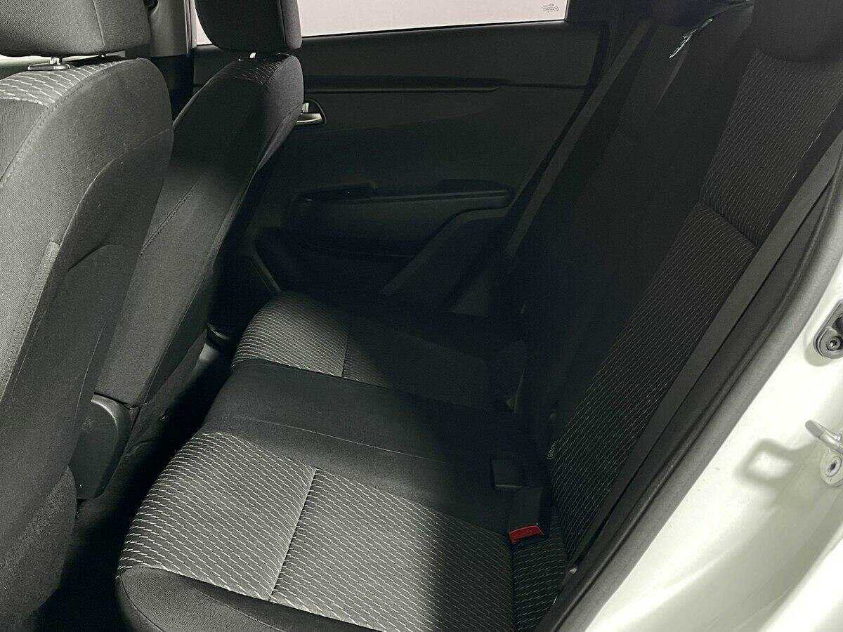 Купить Kia Rio с пробегом. Фото: #9