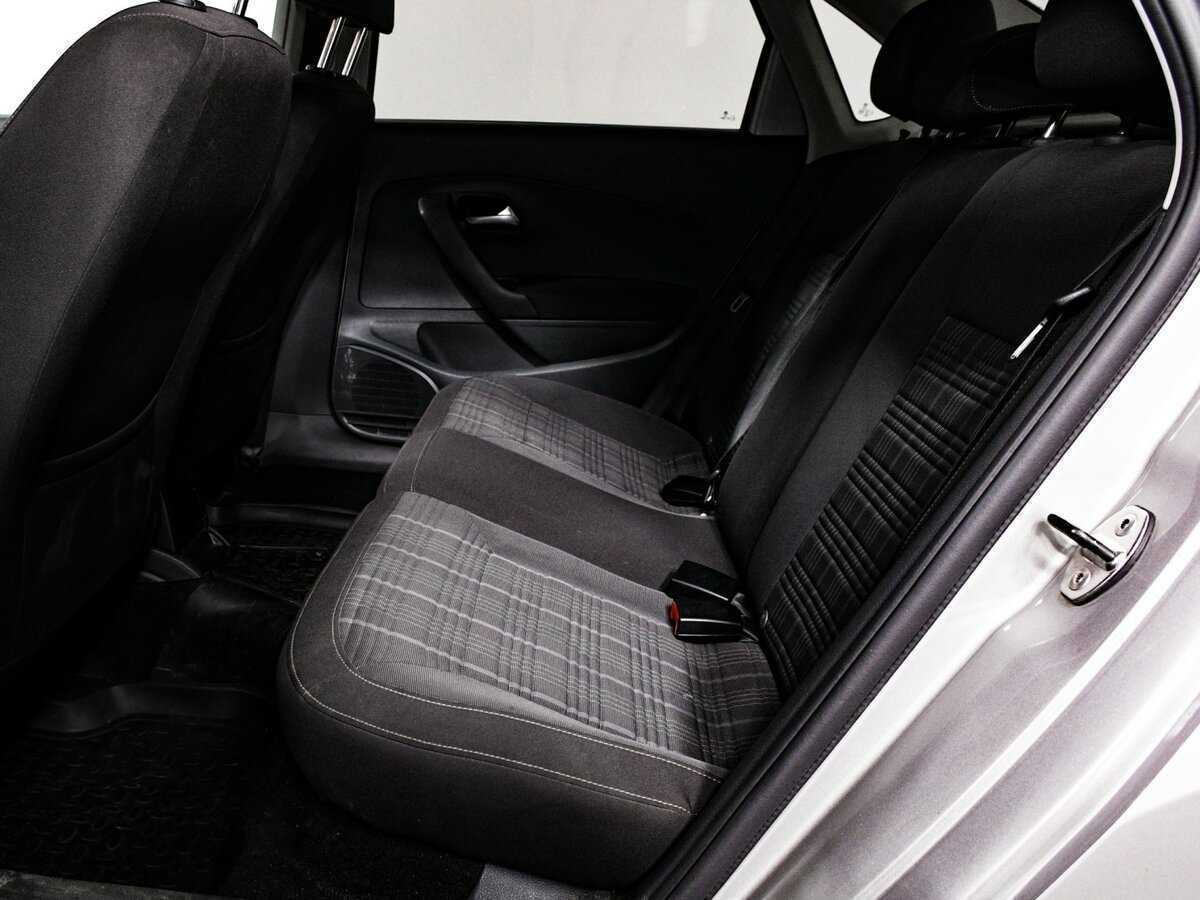 Купить Volkswagen Polo с пробегом. Фото: #11