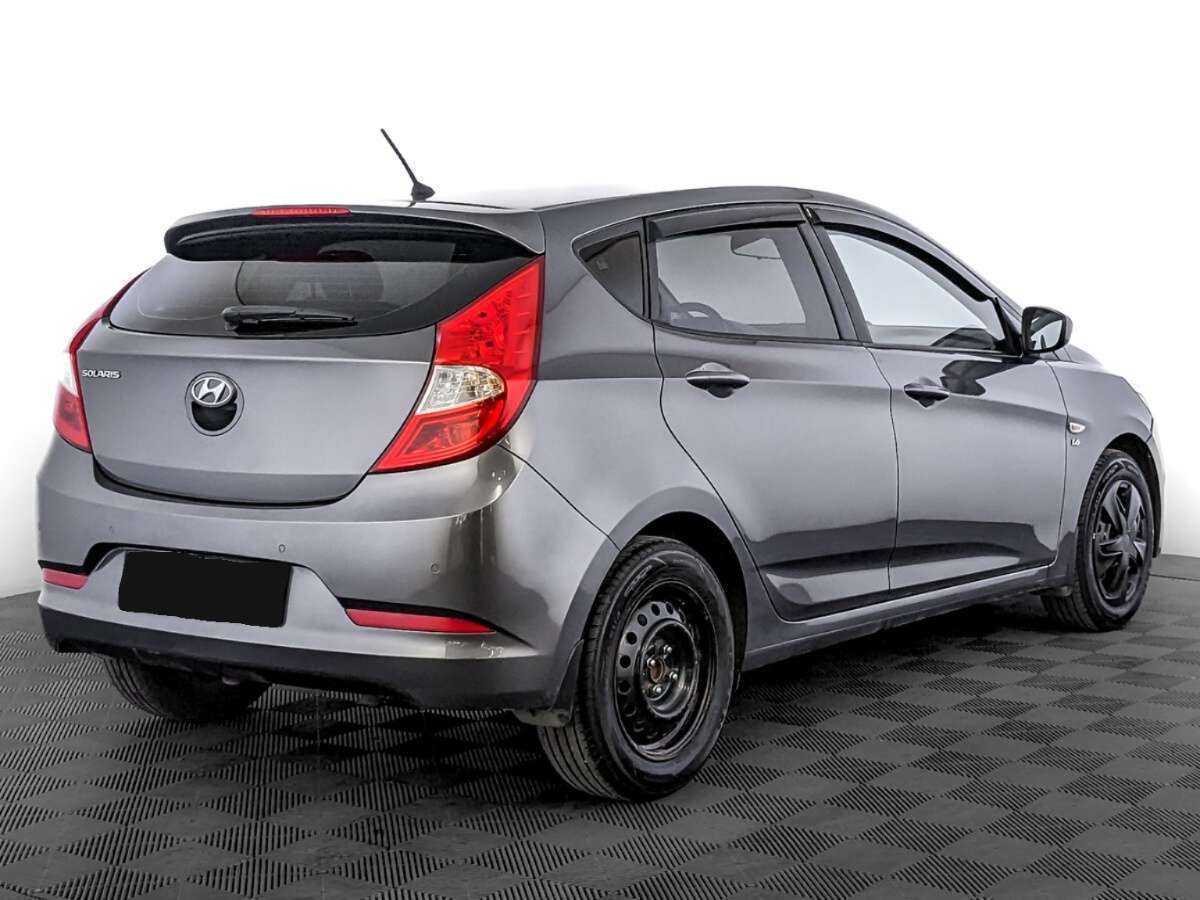 Купить Hyundai Solaris с пробегом. Фото: #4