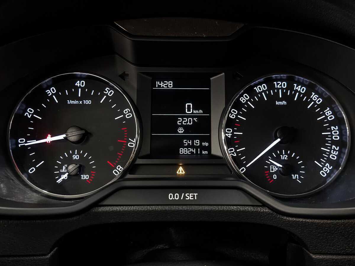 Купить Skoda Octavia с пробегом. Фото: #15