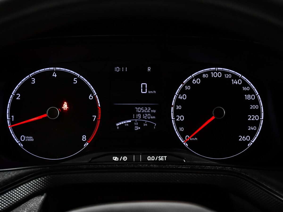 Купить Volkswagen Polo с пробегом. Фото: #8