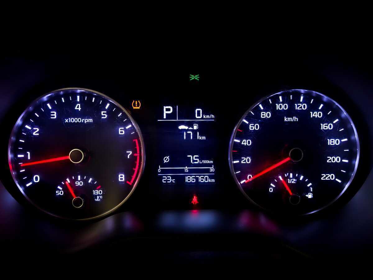 Купить Kia Rio с пробегом. Фото: #12