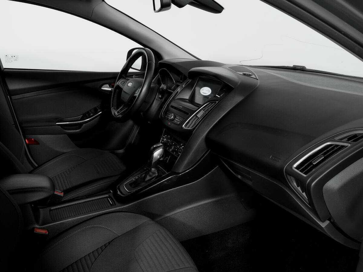 Купить Ford Focus с пробегом. Фото: #8