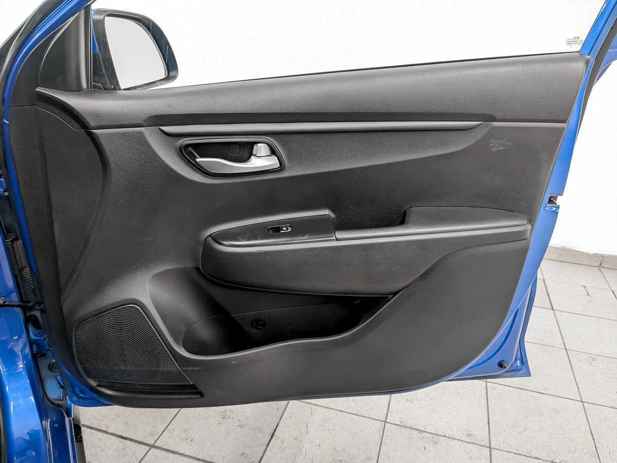 Купить Kia Rio с пробегом. Фото: #22