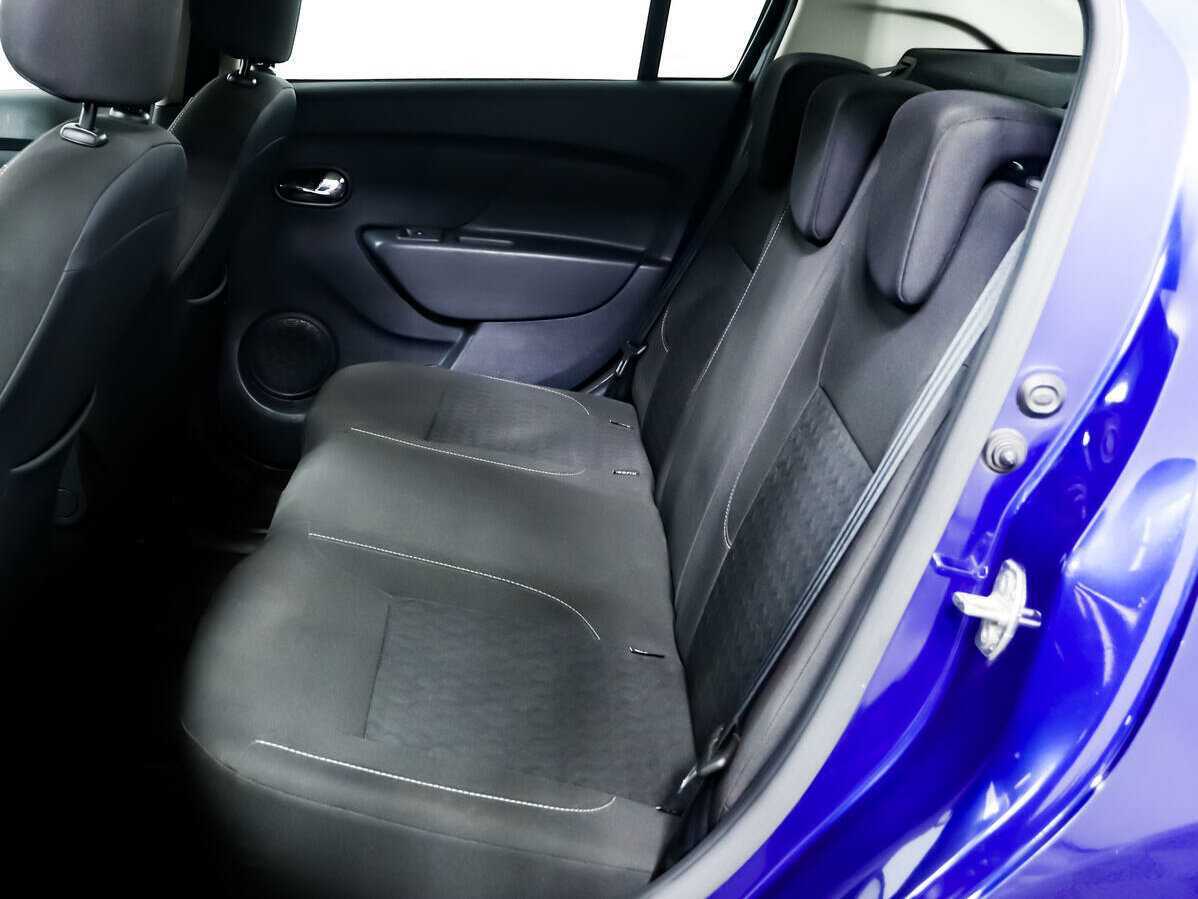 Купить Renault Logan с пробегом. Фото: #11