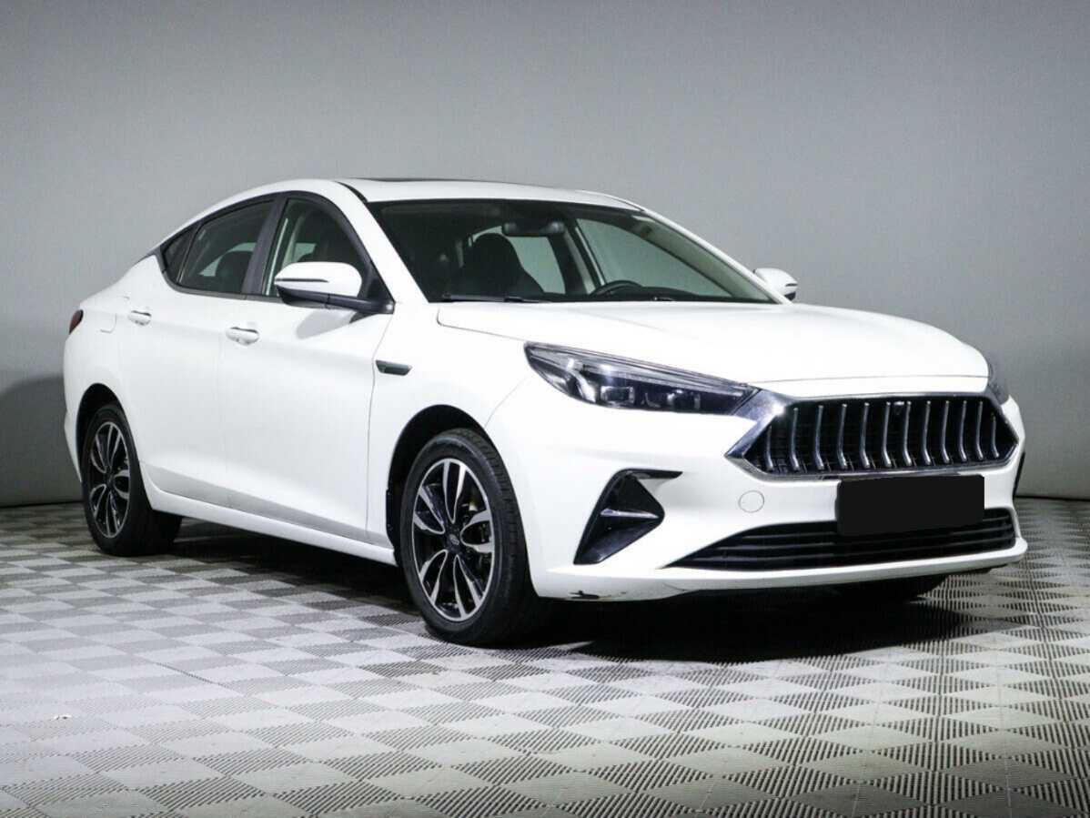 Купить JAC J7 с пробегом. Фото: #2