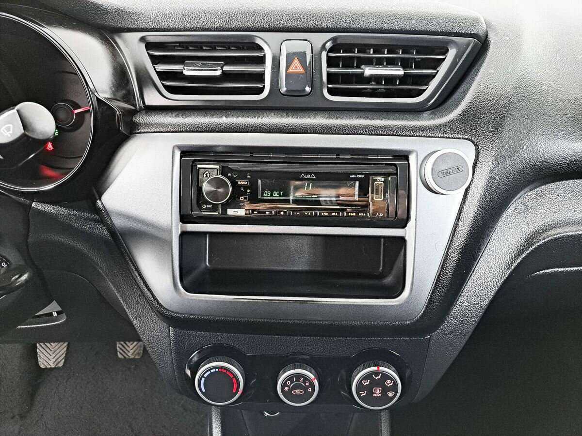 Купить Kia Rio с пробегом. Фото: #12