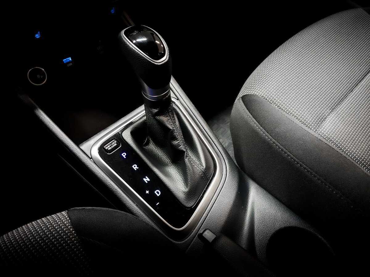 Купить Hyundai Solaris с пробегом. Фото: #24