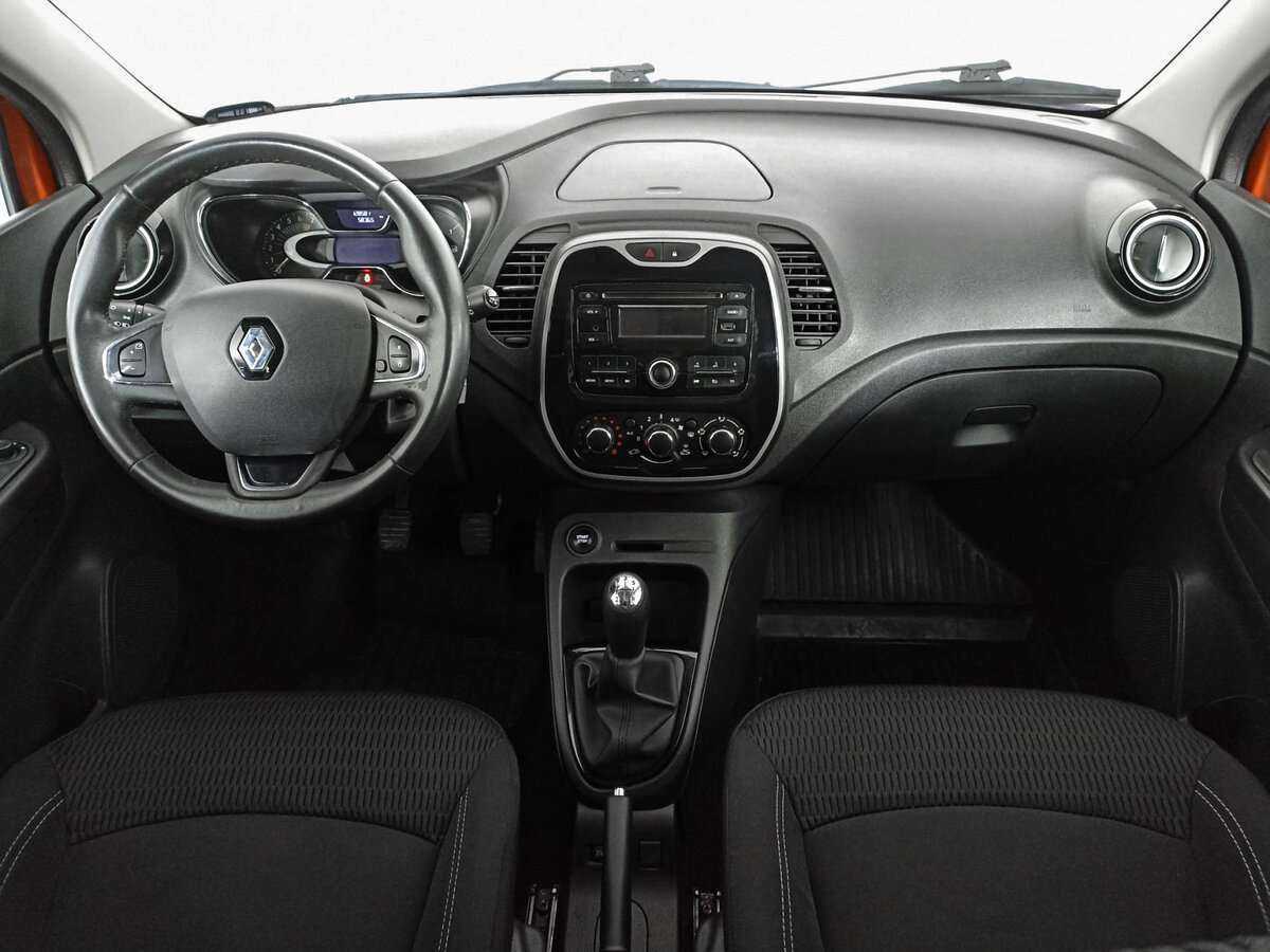 Купить Renault Kaptur с пробегом. Фото: #11