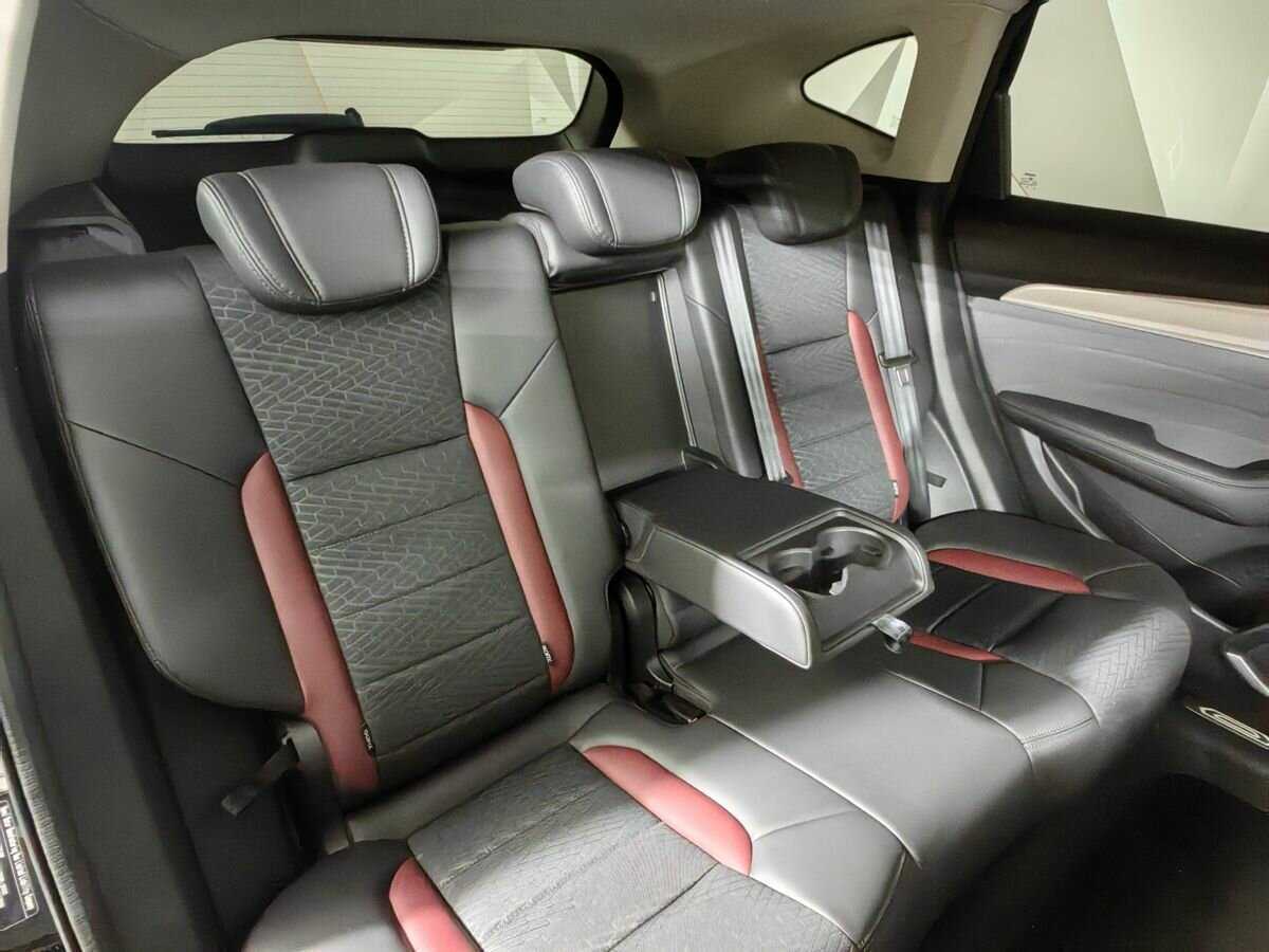 Купить Haval F7 с пробегом. Фото: #11