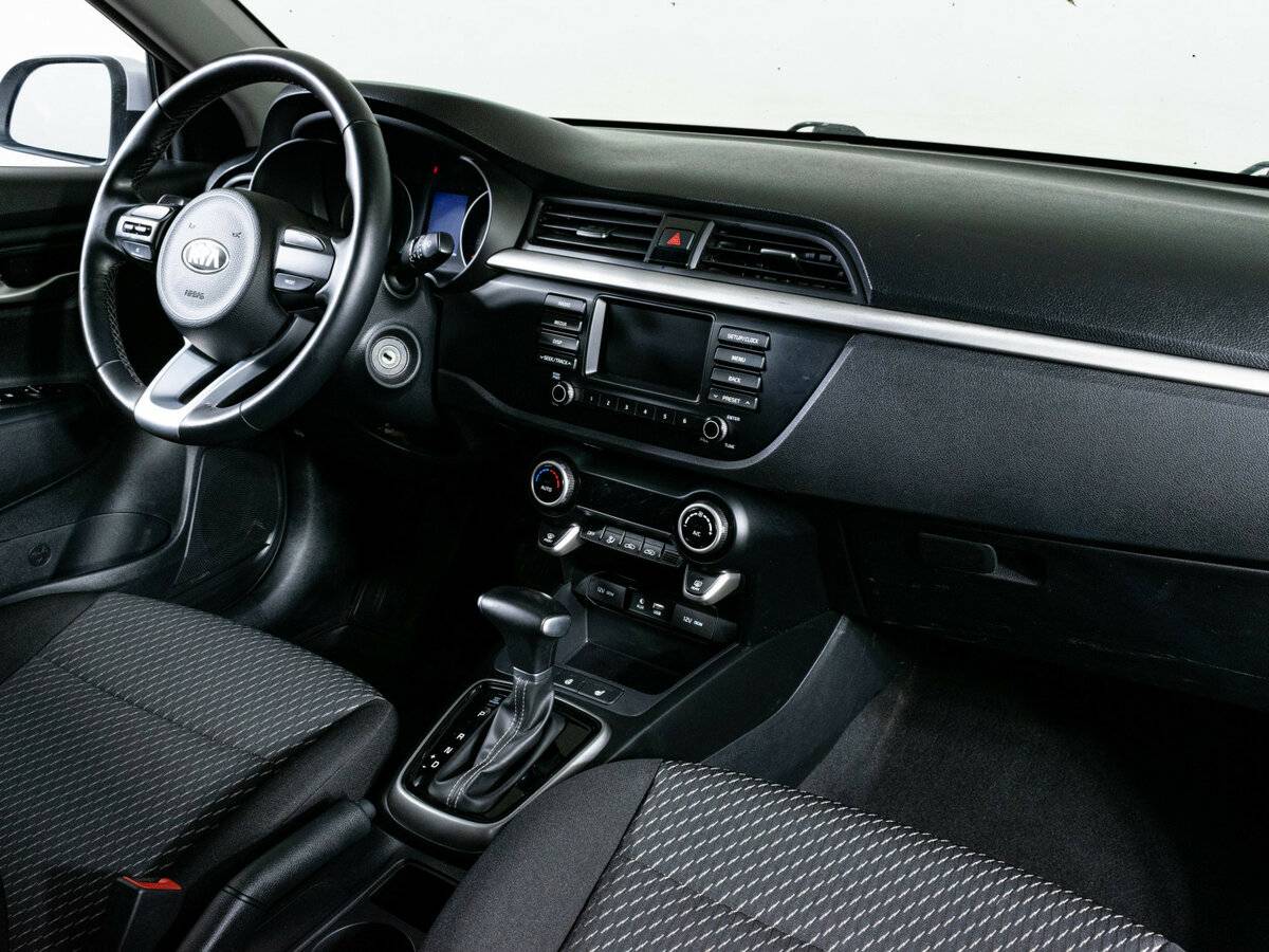 Купить Kia Rio с пробегом. Фото: #9