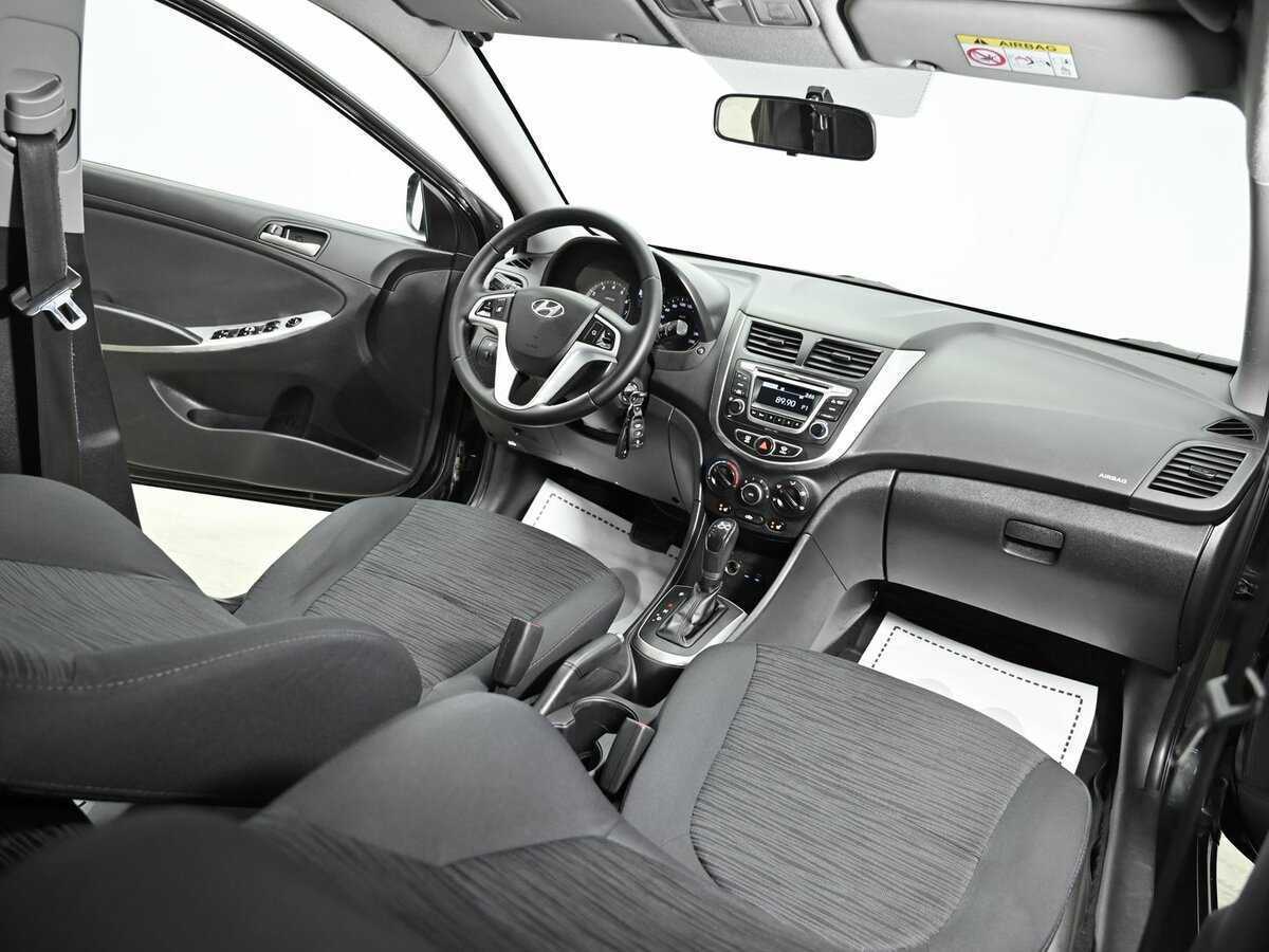 Купить Hyundai Solaris с пробегом. Фото: #7