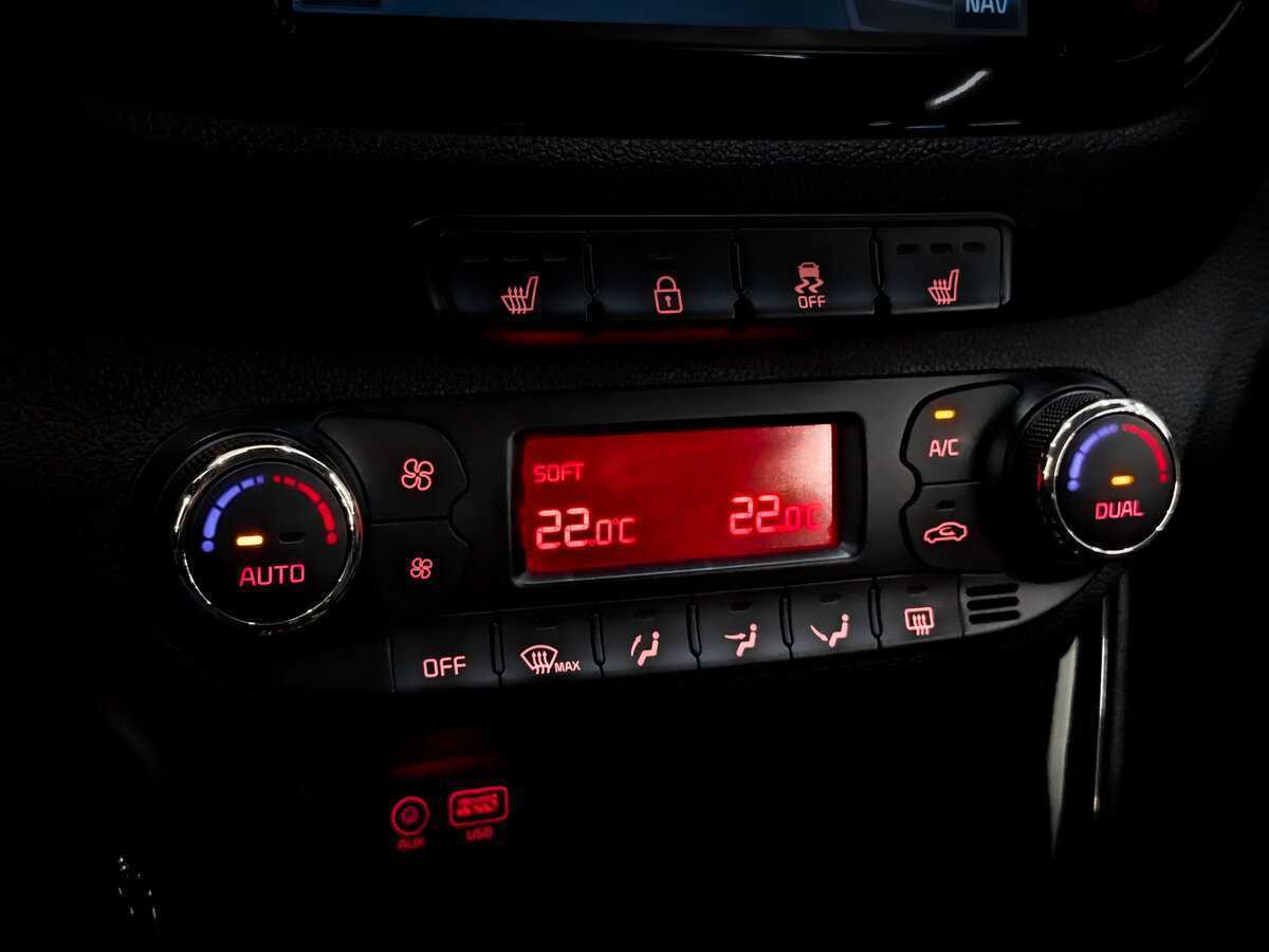 Купить Kia Ceed с пробегом. Фото: #23