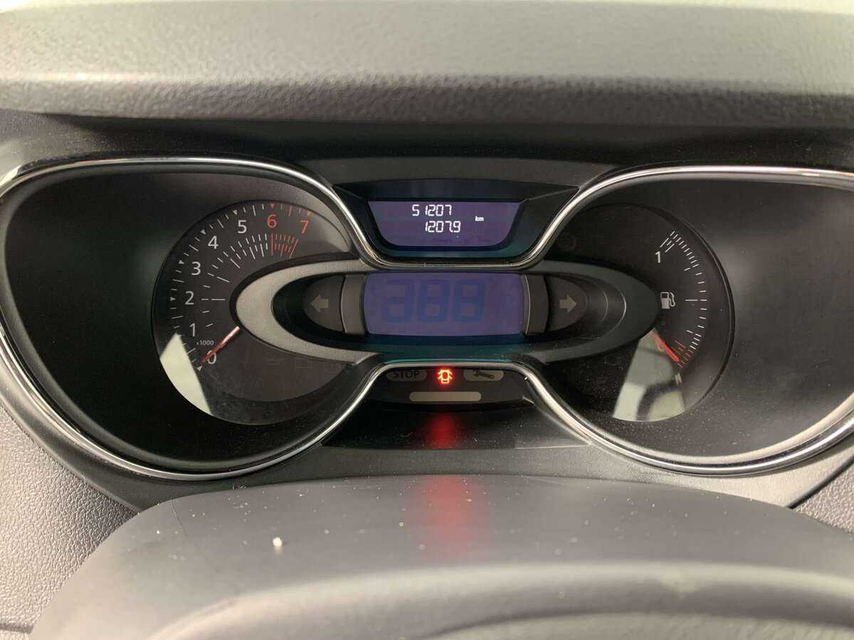 Купить Renault Kaptur с пробегом. Фото: #10