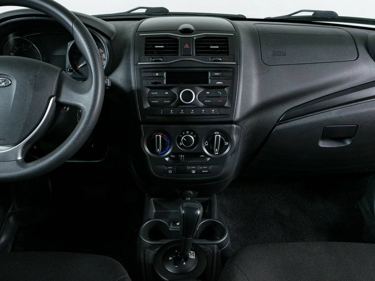 Купить Lada (ВАЗ) Granta с пробегом. Фото: #8