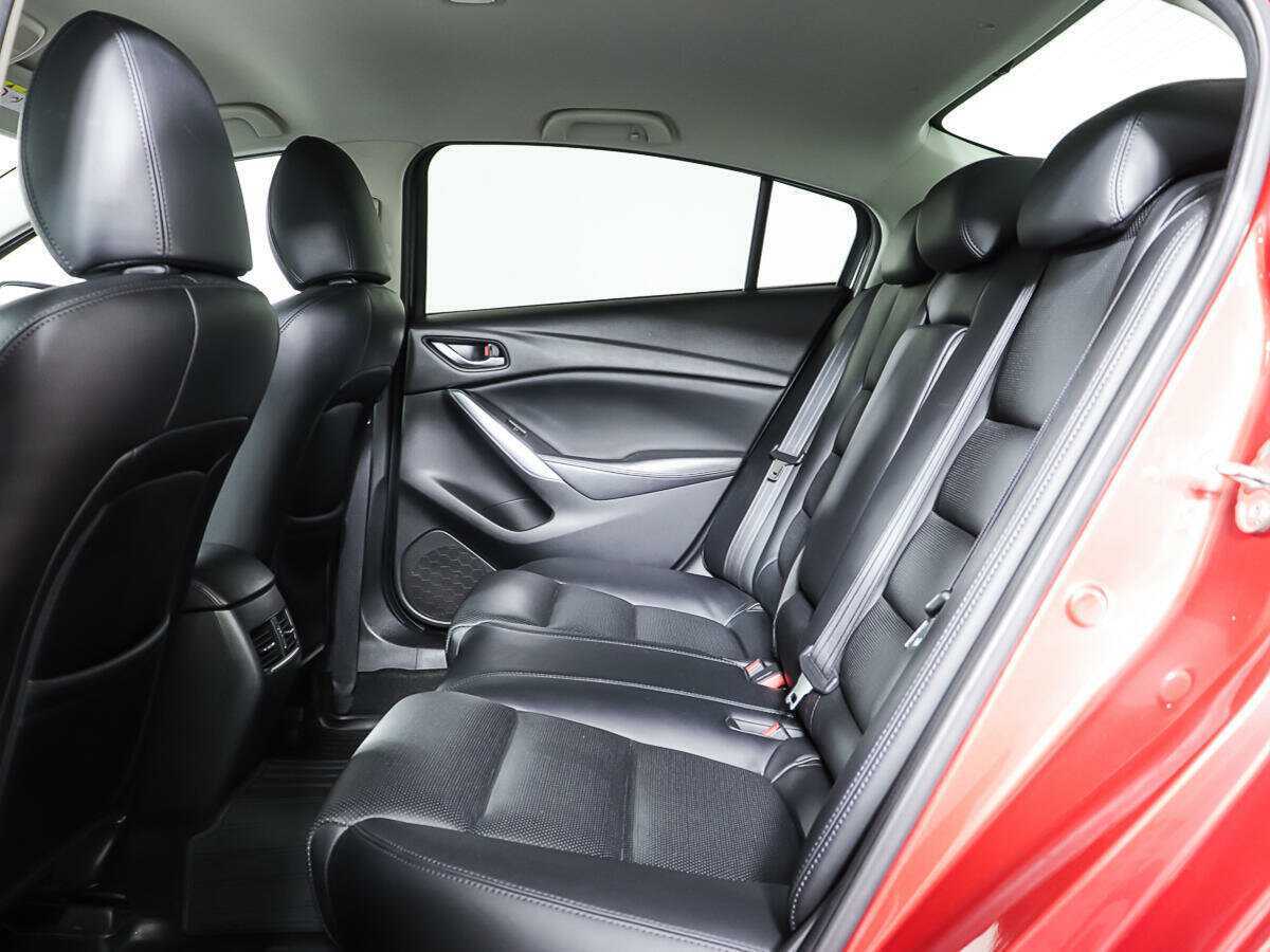 Купить Mazda 6 с пробегом. Фото: #9