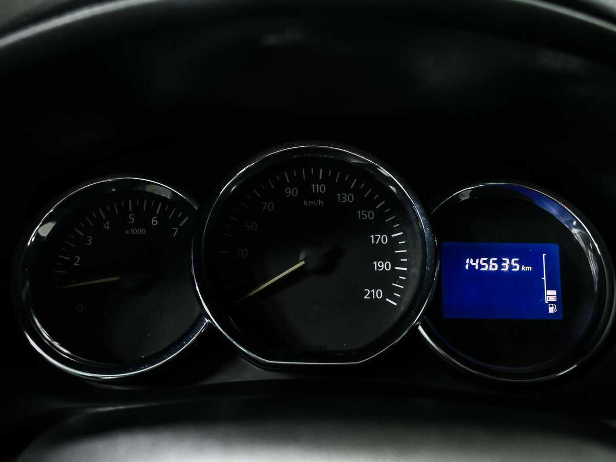 Купить Renault Logan с пробегом. Фото: #9