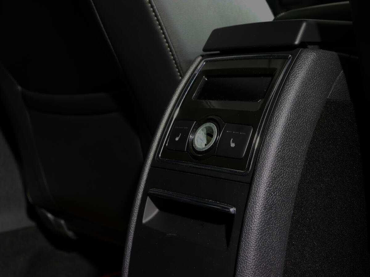 Купить Skoda Superb с пробегом. Фото: #15