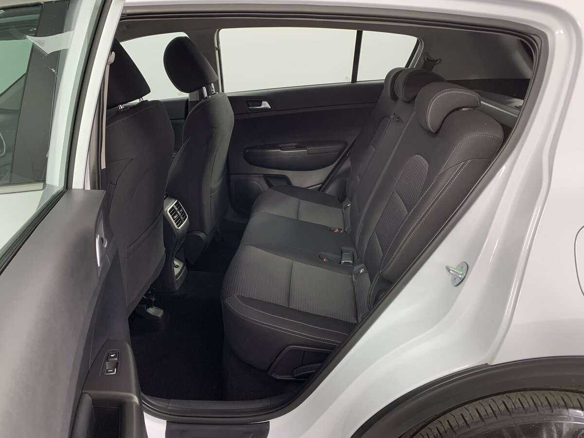 Купить Kia Sportage с пробегом. Фото: #11