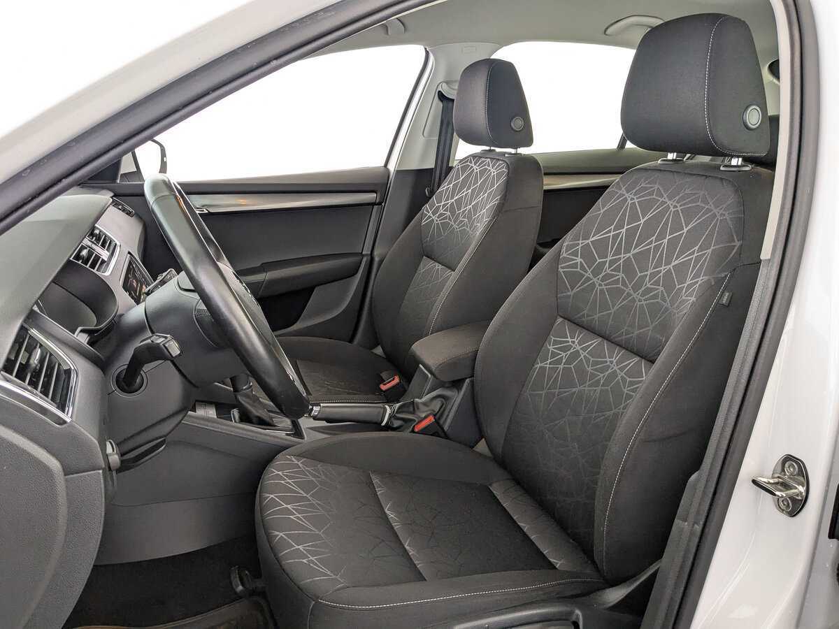 Купить Skoda Octavia с пробегом. Фото: #19