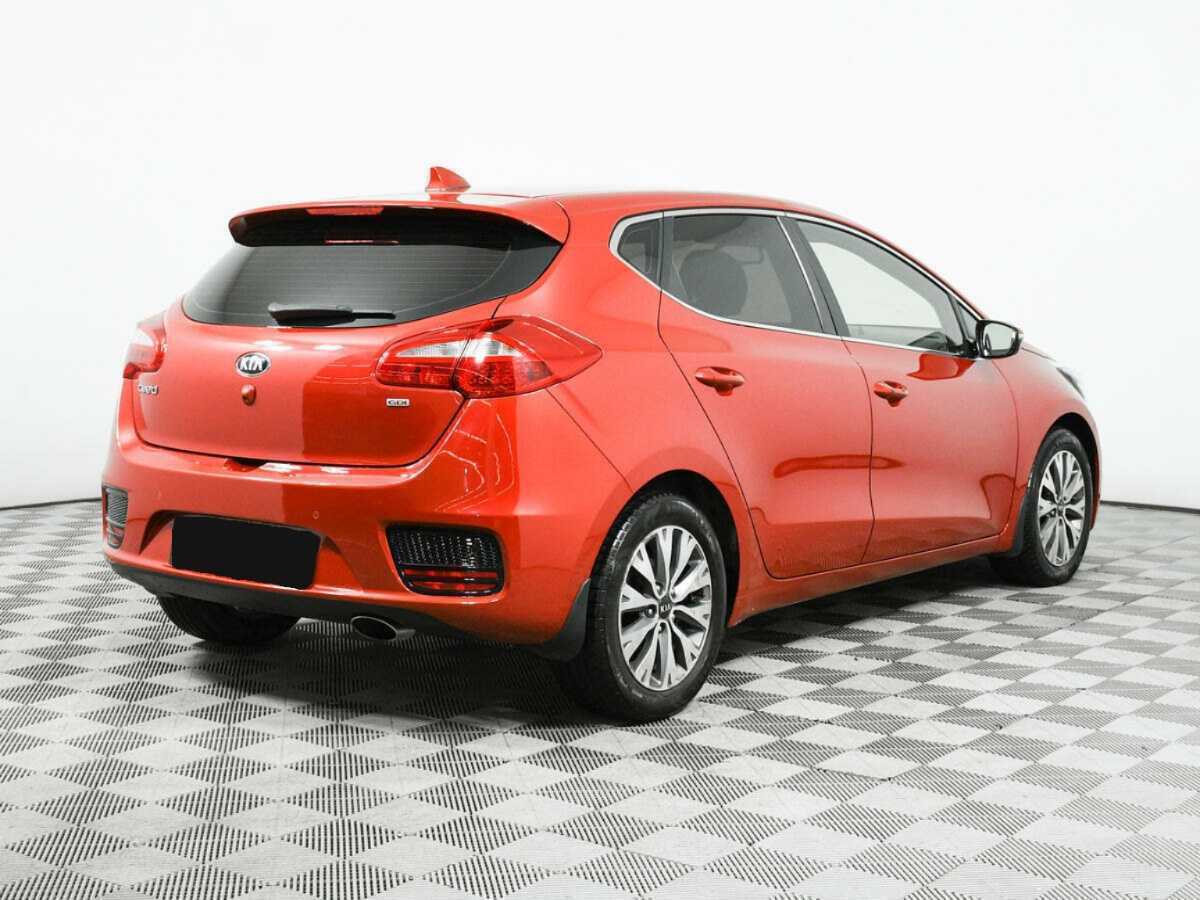 Купить Kia Ceed с пробегом. Фото: #4