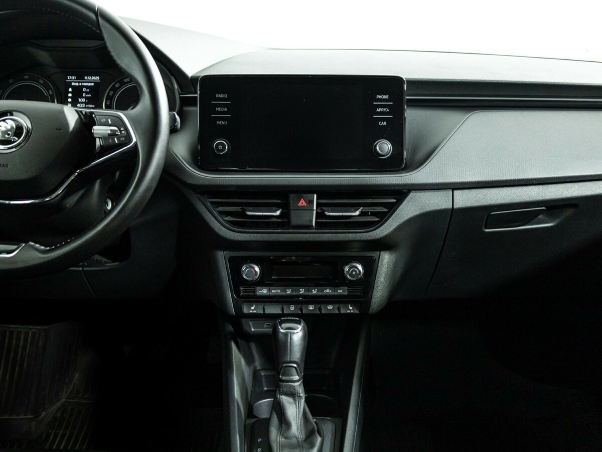 Купить Skoda Rapid с пробегом. Фото: #13