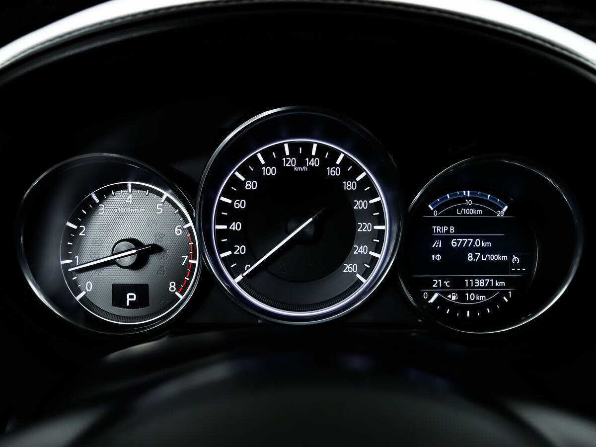 Купить Mazda 6 с пробегом. Фото: #9