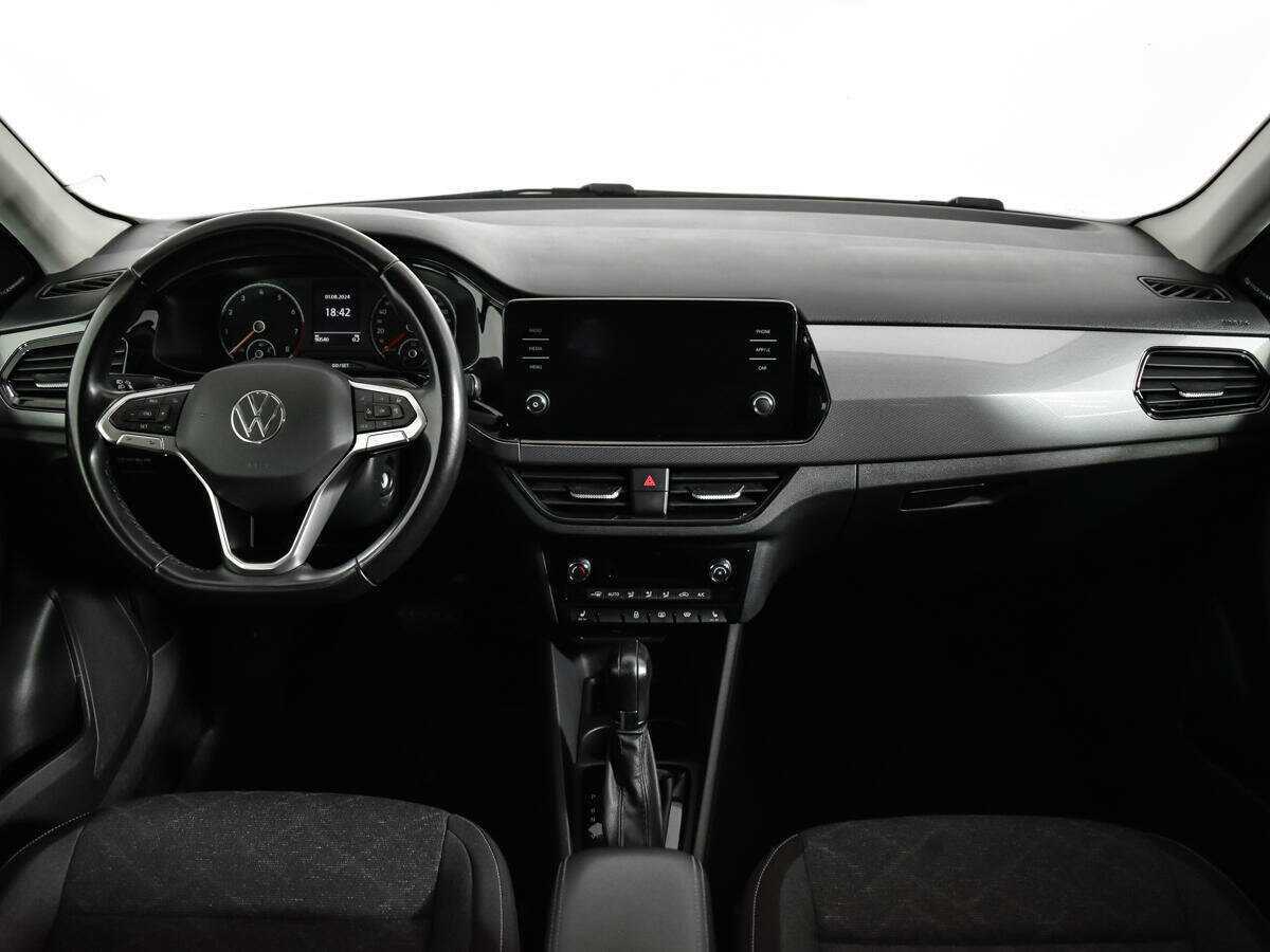 Купить Volkswagen Polo с пробегом. Фото: #11