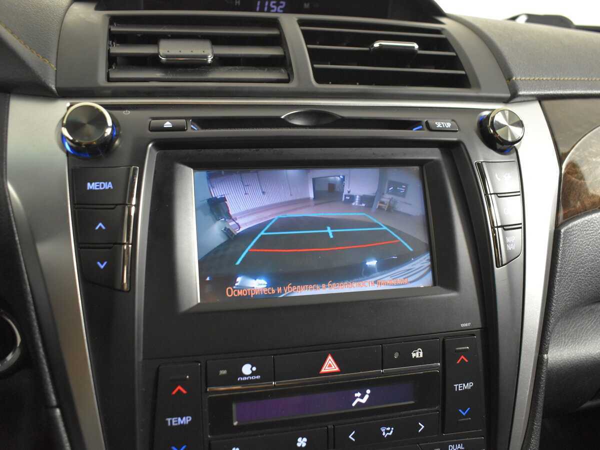 Купить Toyota Camry с пробегом. Фото: #19