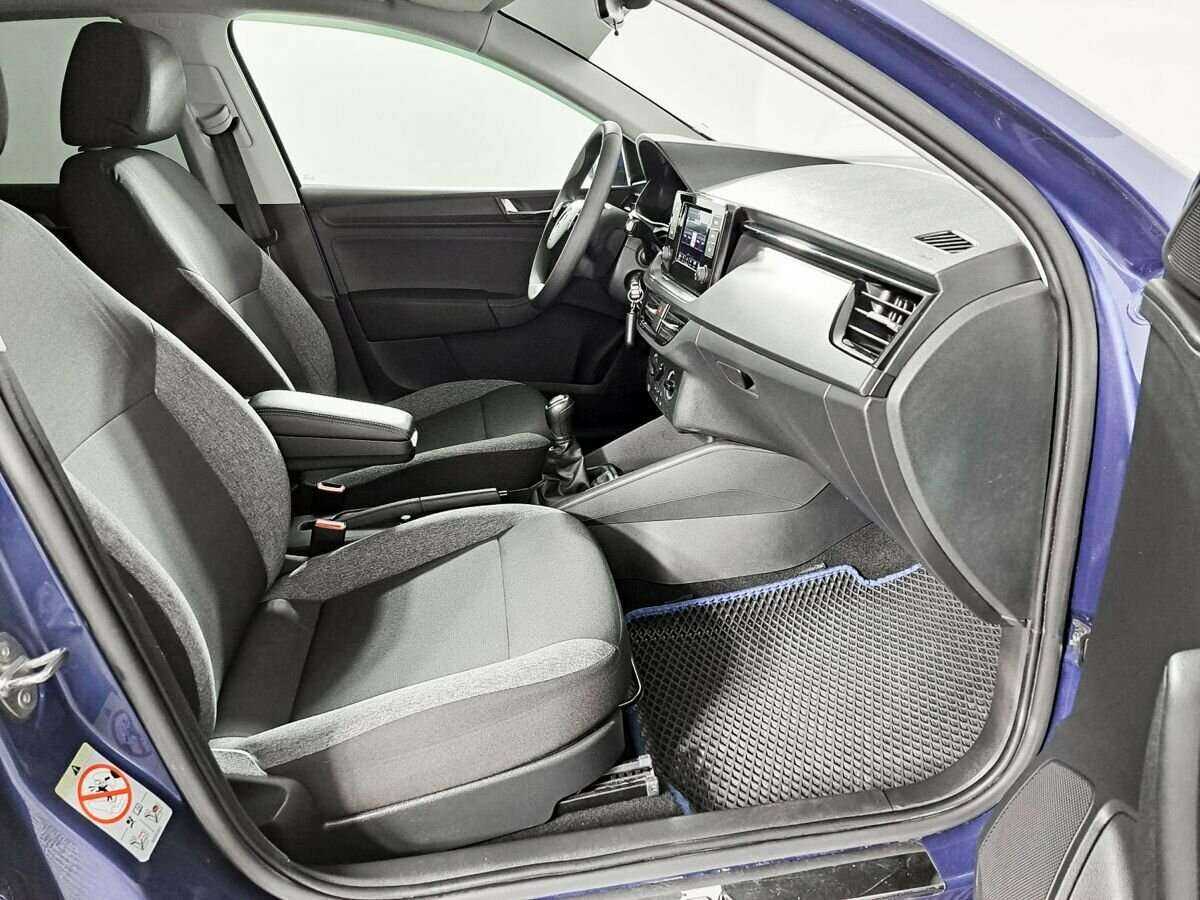 Купить Skoda Rapid с пробегом. Фото: #8