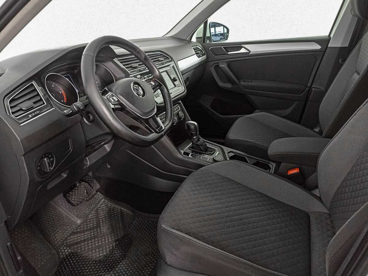 Купить Volkswagen Tiguan с пробегом. Фото: #13